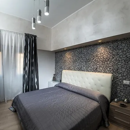 Ariston ゲストハウス ピアッツァ・アルメリーナ