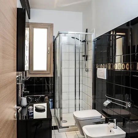 招待所 Ariston 皮亚扎-阿尔梅里纳